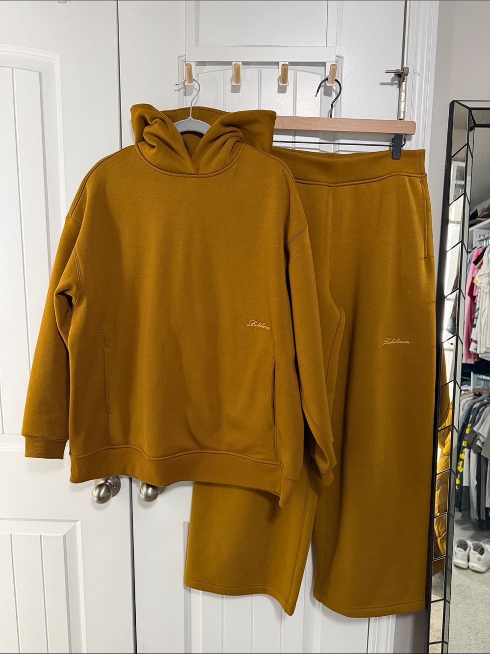 Lululemon Women’s Big Cozy Ultra Oversized Hoodie & Pants